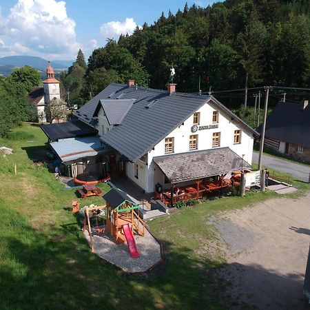 Penzion Stvanice Stare Mesto  Luaran gambar