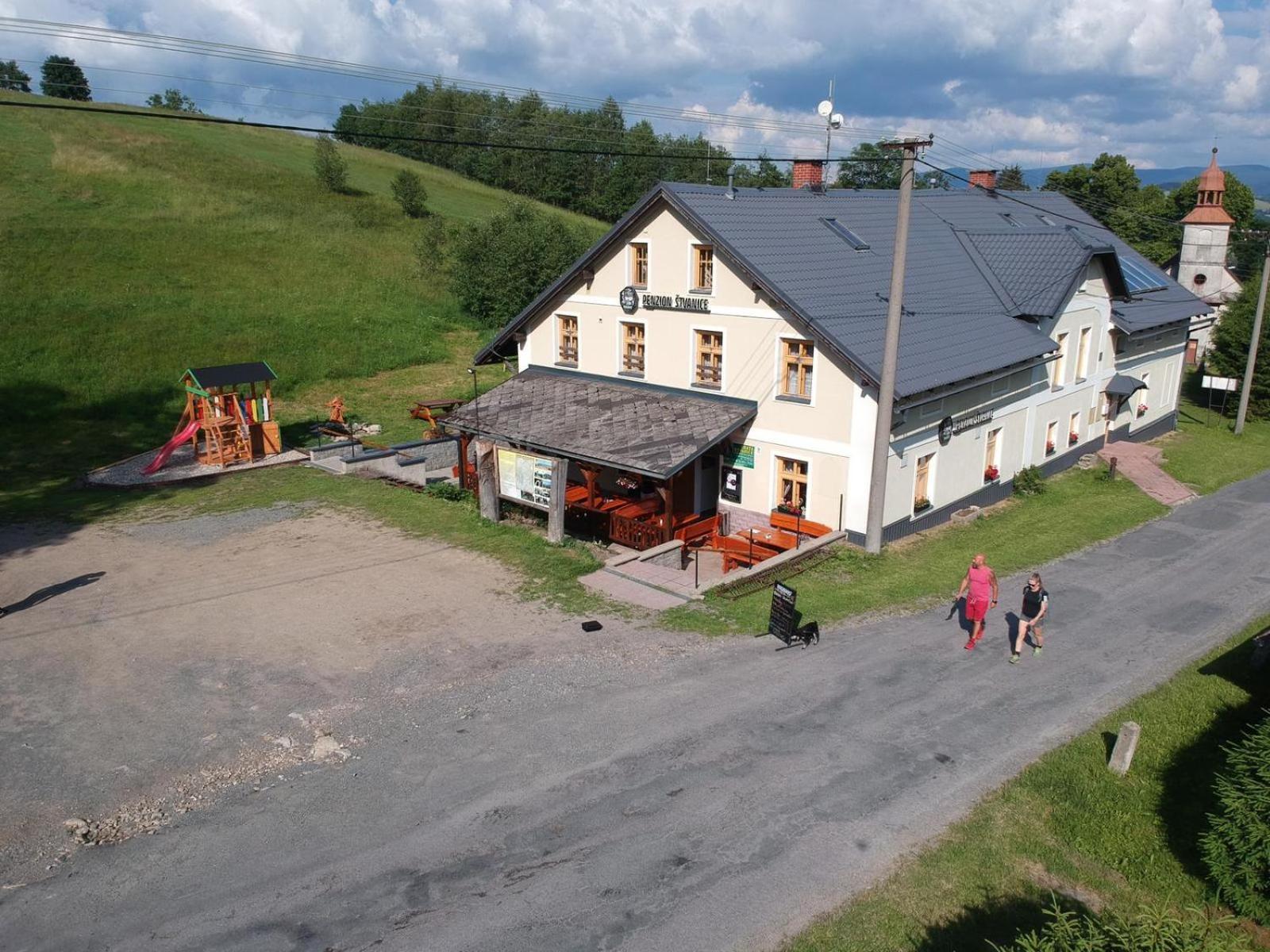 Penzion Stvanice Stare Mesto  Luaran gambar