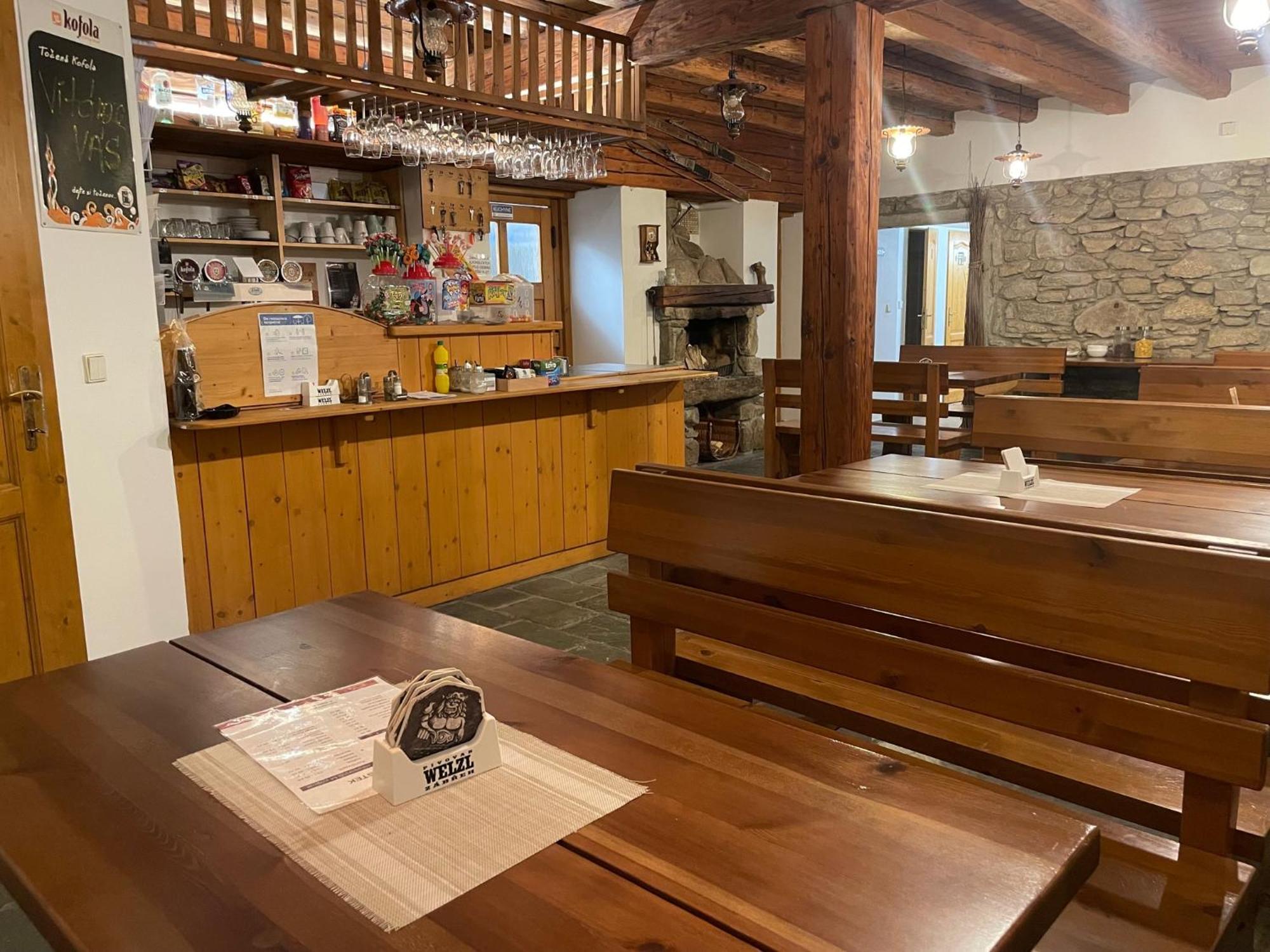 Penzion Stvanice Stare Mesto  Luaran gambar